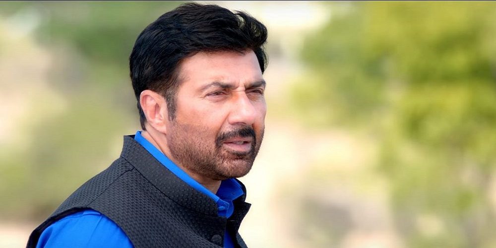 Sunny Deol (actor) Age, height, Weight, Size, Wife, Family, Bio