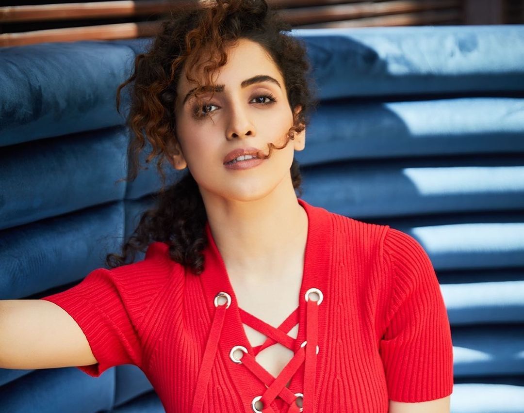 Sanya Malhotra Age, Height, Weight, Size, Husband, Family, Biography ...