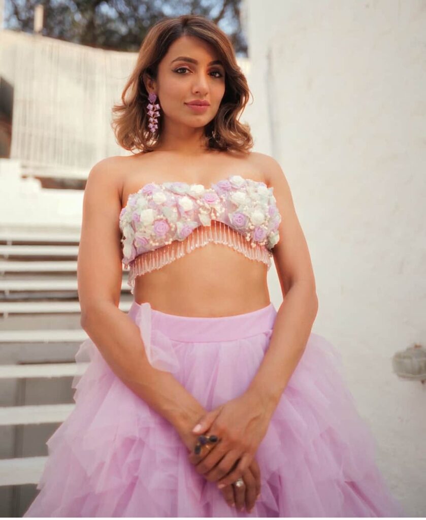 Tejaswi Madiwada Biography, Actress, Age, Height, Weight, Size, DOB, Husband, Family and More